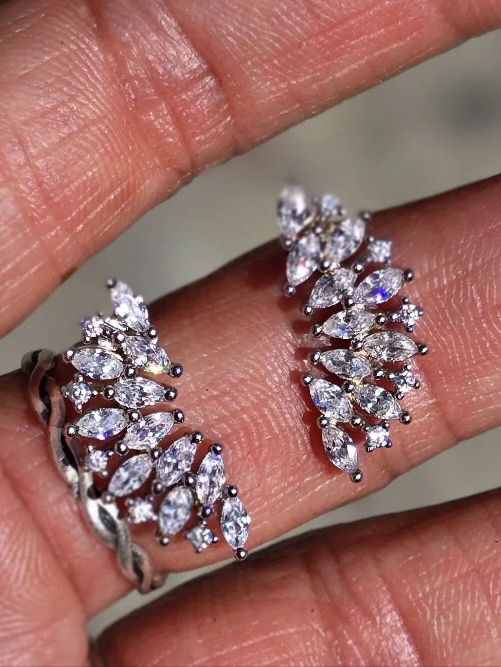 Gorgeous marquise-cut ear climber wings 925 sterling silver earrings